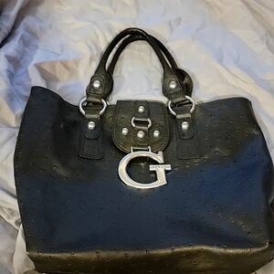GUESS PURSE